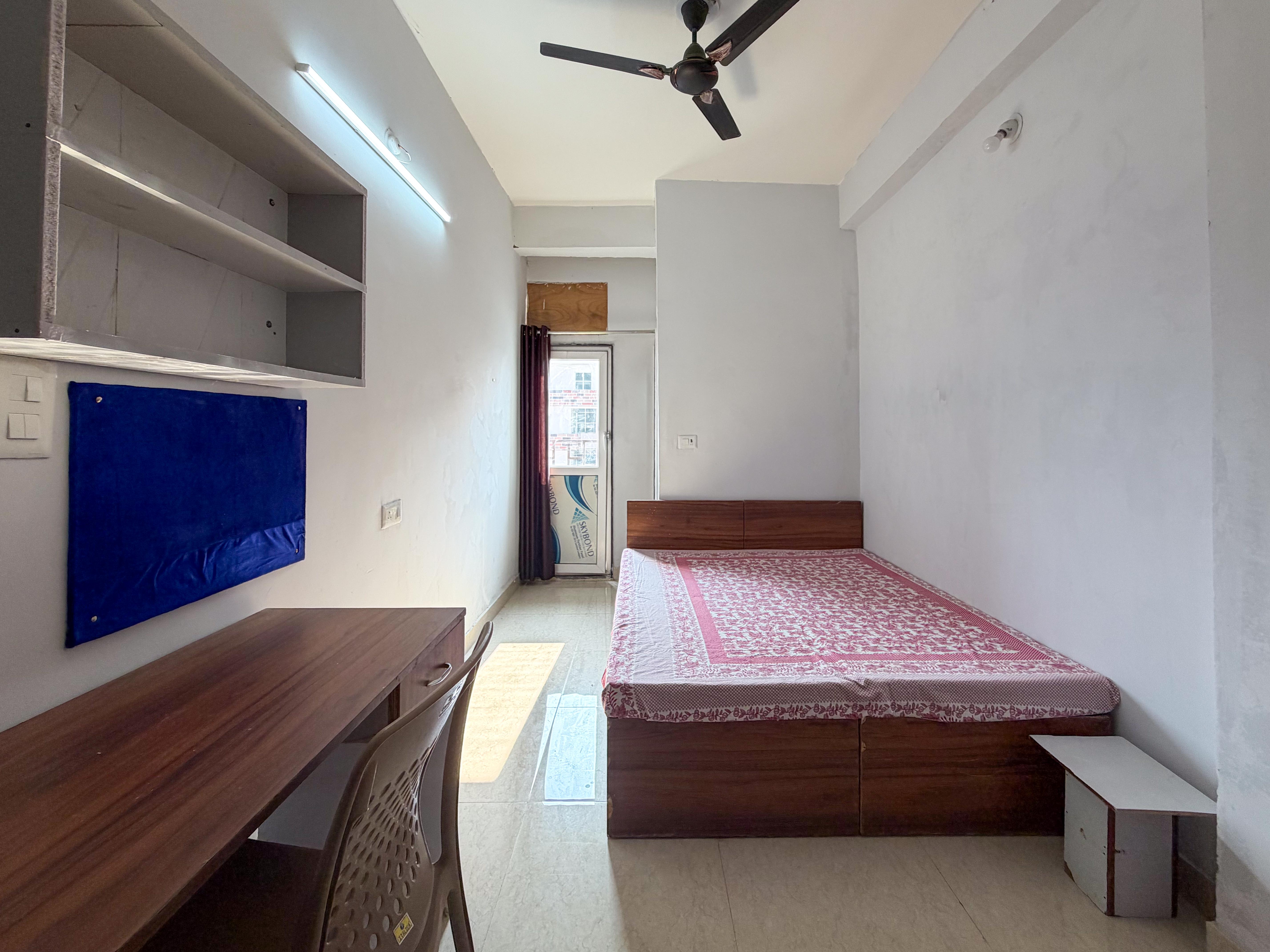 Double Room + Balcony 1